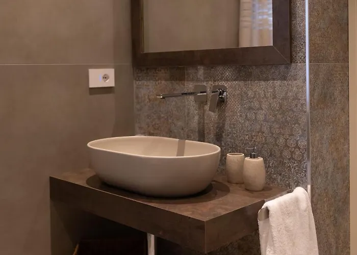 Oda ve Kahvaltı Le Cementine *